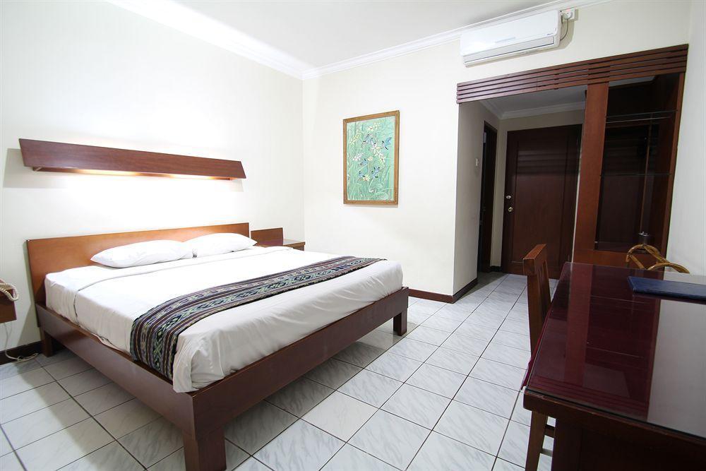 Paradiso Beach Inn Kuta Lombok Εξωτερικό φωτογραφία