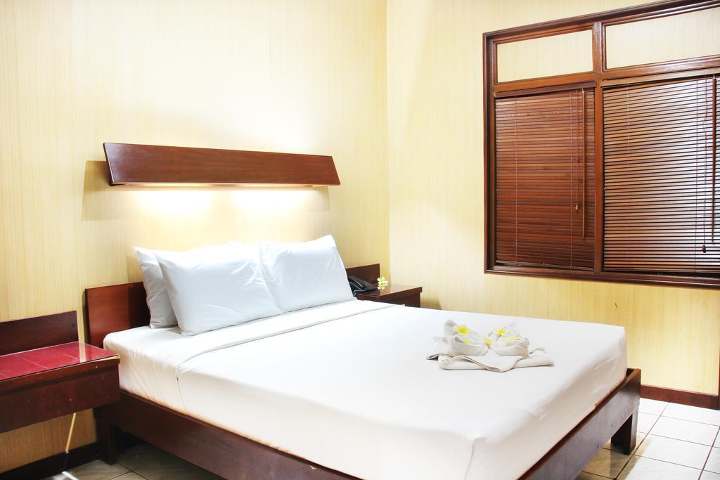Paradiso Beach Inn Kuta Lombok Εξωτερικό φωτογραφία