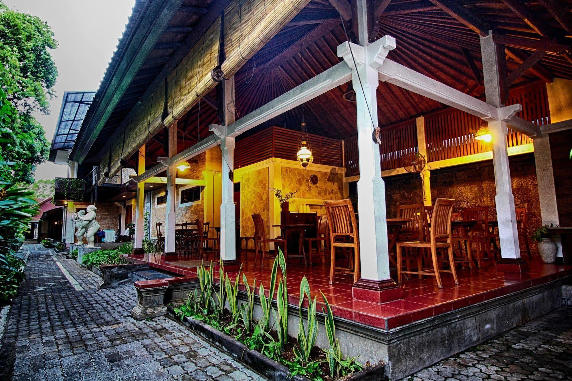 Paradiso Beach Inn Kuta Lombok Εξωτερικό φωτογραφία