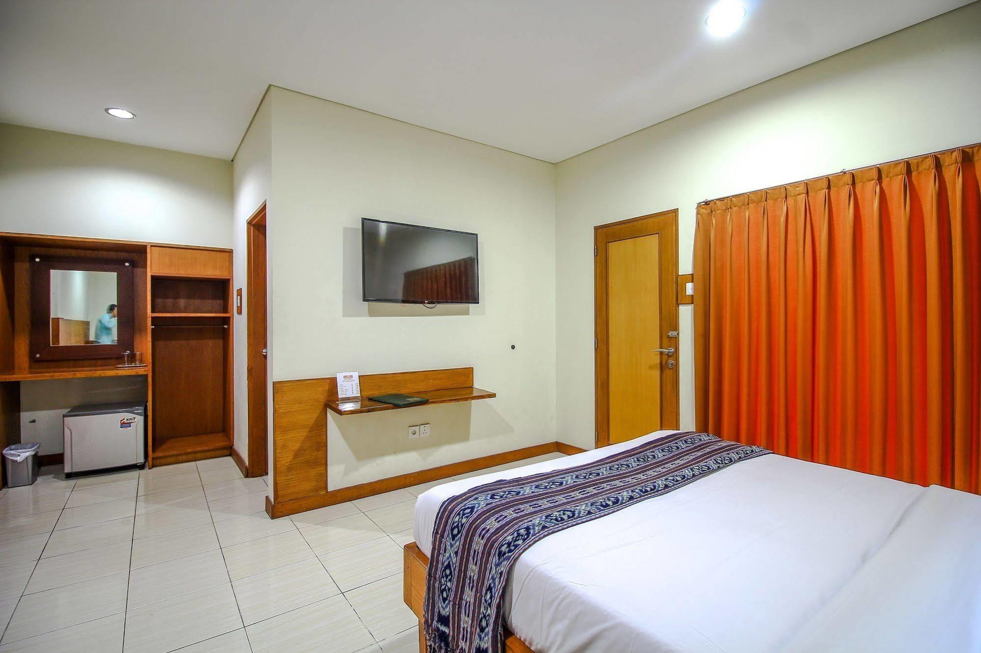 Paradiso Beach Inn Kuta Lombok Εξωτερικό φωτογραφία