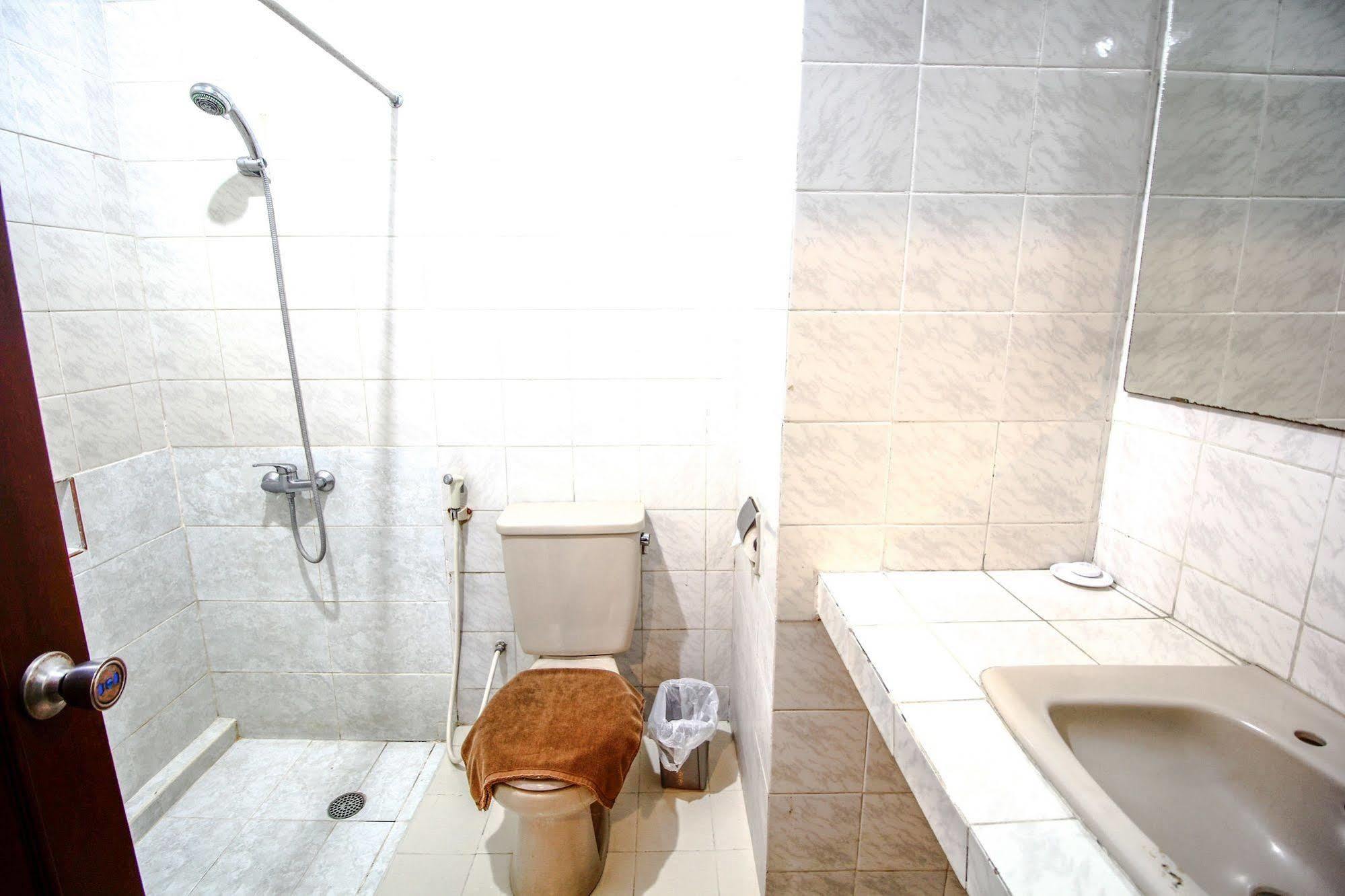 Paradiso Beach Inn Kuta Lombok Εξωτερικό φωτογραφία