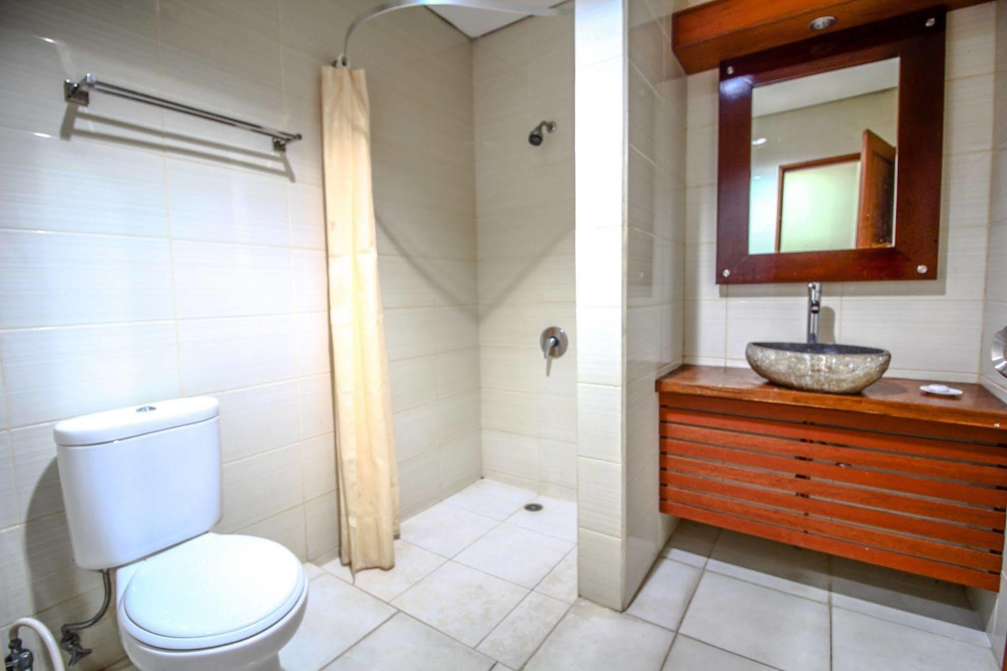 Paradiso Beach Inn Kuta Lombok Εξωτερικό φωτογραφία