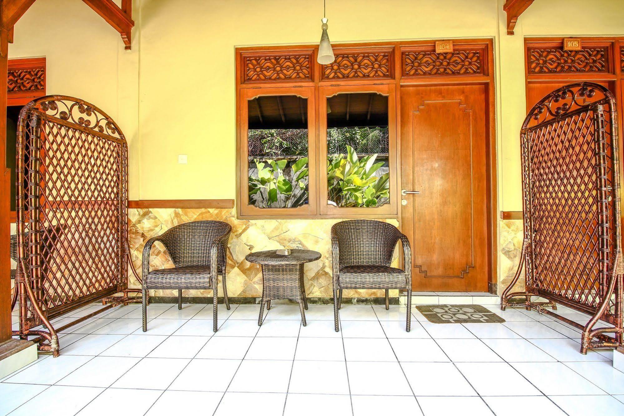 Paradiso Beach Inn Kuta Lombok Εξωτερικό φωτογραφία